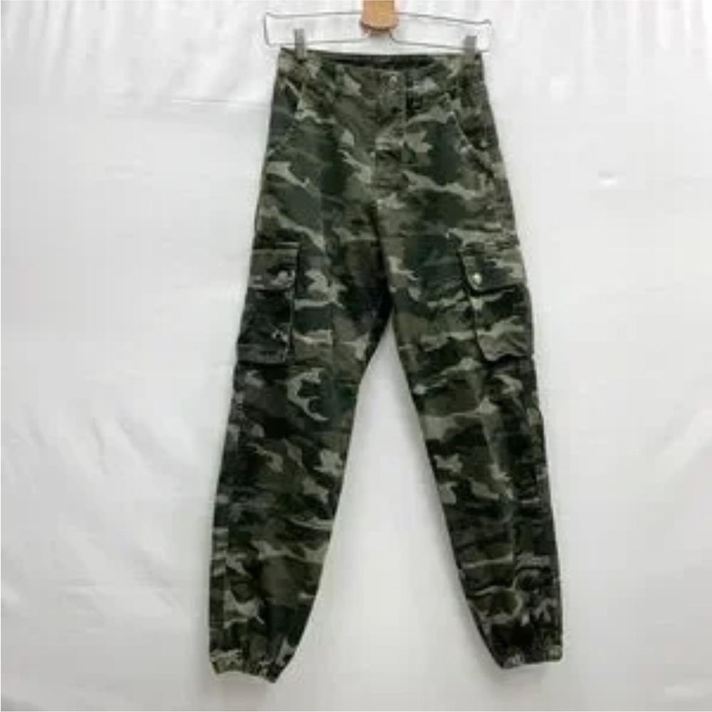 Camo Cargo Jogger Pant- Sz L-EUC- Side pockets - Picture 5 of 16